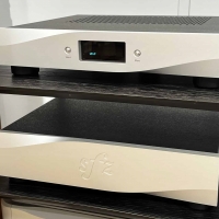 SFORZATOのハイエンド・ネットワークプレーヤーを展示導入｜CAVIN 大阪