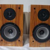 Kripton KX-5 スピーカー 美品 2ウェイ密閉型スピーカーシステム KX-5 販売終了商品 クリプトン