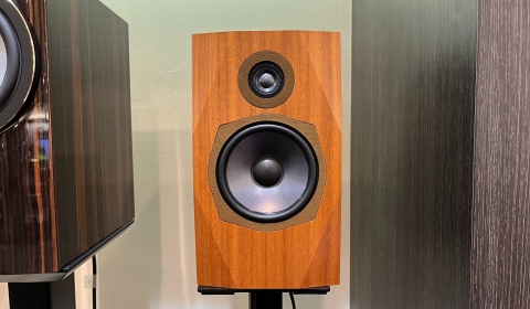 【中古】札幌 引取限定 スピーカーシステム ペア RS-300 コラムタイプ オーディオ 音響機器 【札TB01】 お洒落なスピーカーを導入！｜CAVIN 大阪屋 札幌オーディオ