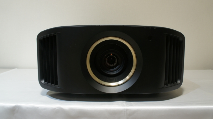 JVC ジェーブイシー DLA-V5(交換用ランプ付） プロジェクター