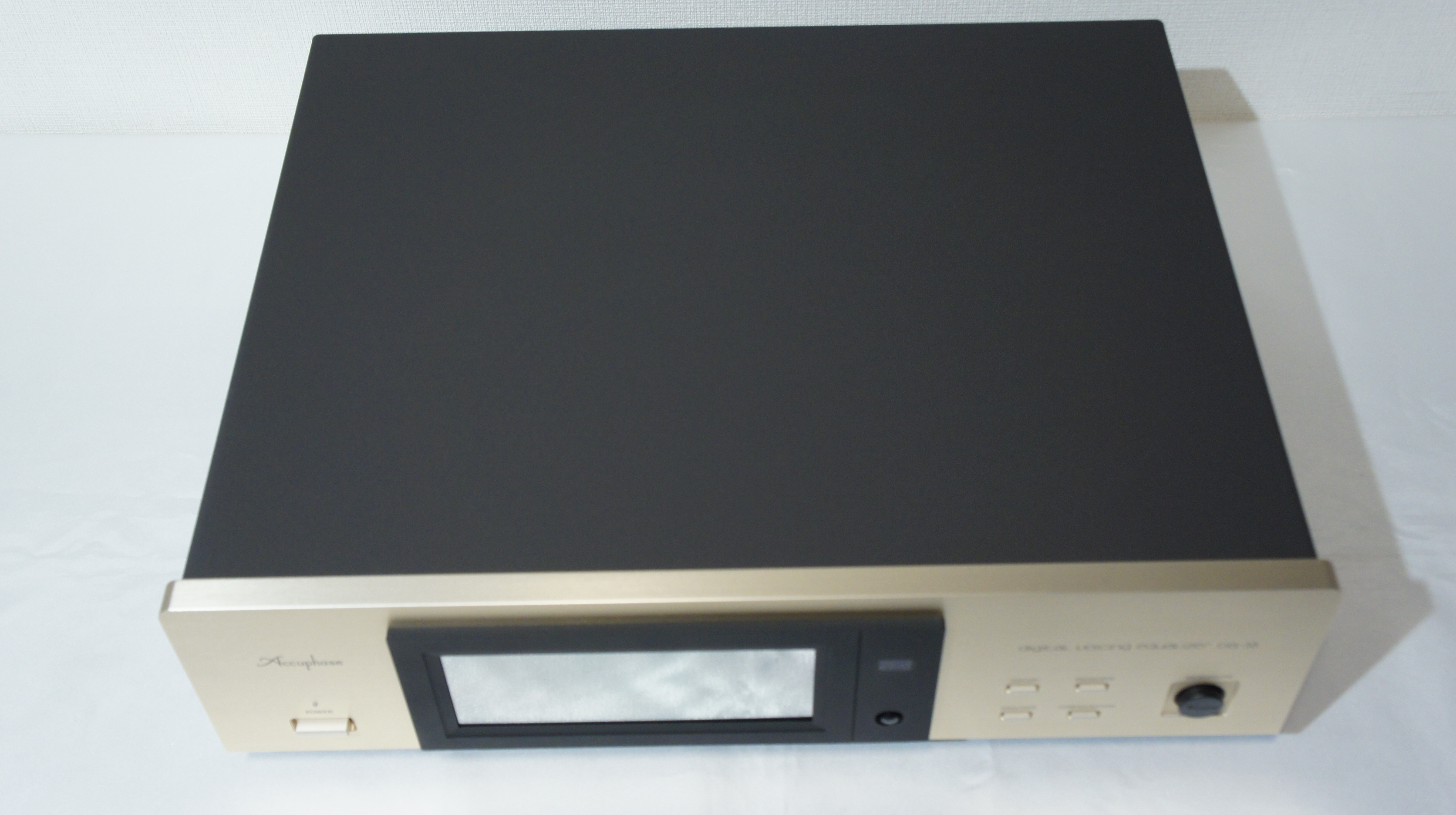 Accuphase アキュフェーズ DG-38 グラフィックイコライザー｜CAVIN