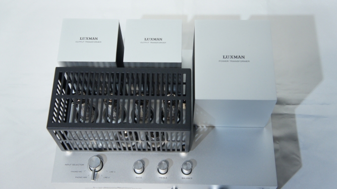 LUXMAN ラックスマン SQ-N150 展示処分品(B級品) 真空管プリメイン